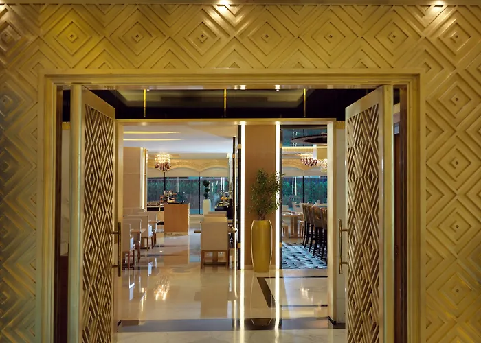 DAMAC Maison Dubai Mall Street